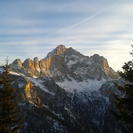 Camere Nordest Sudest Dolomiti Maison d'hôtes 3*