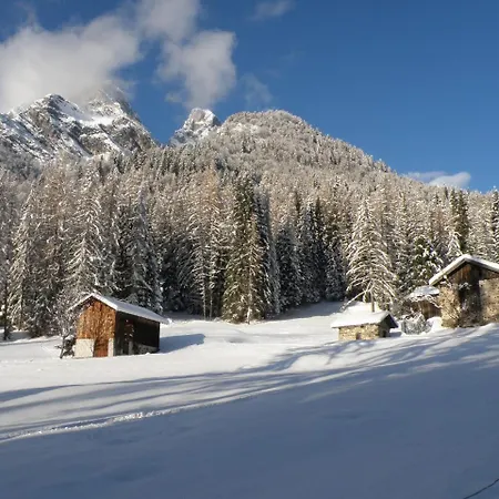 Maison d'hôtes Camere Nordest Sudest Dolomiti Agordo